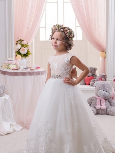Tulle & Lace Bateau Neck V-Back Ball Gown Ivory Flower Girl Dresses Manchester