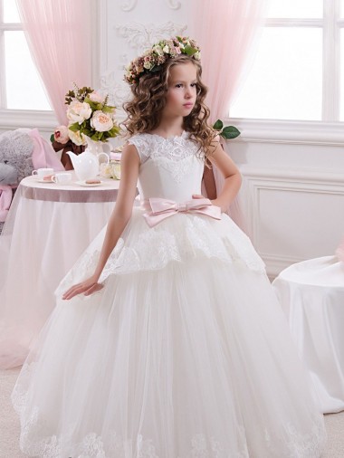 Tulle & Lace Sweetheart V-Back Ball Gown Ivory Flower Girl Dress for Wedding Manchester